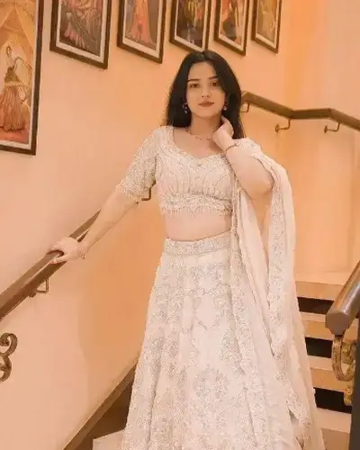 Escort Service In Saja